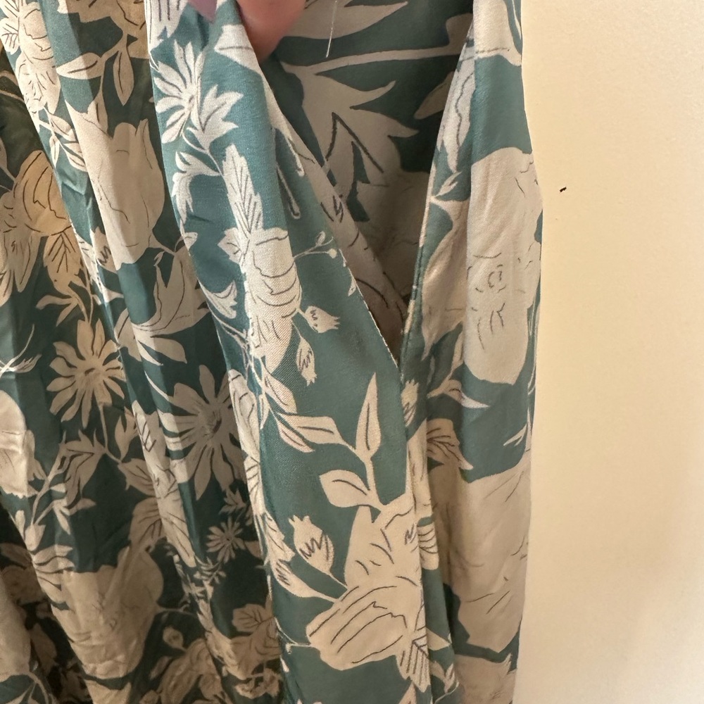 Maxi dress - Picture 4 of 10